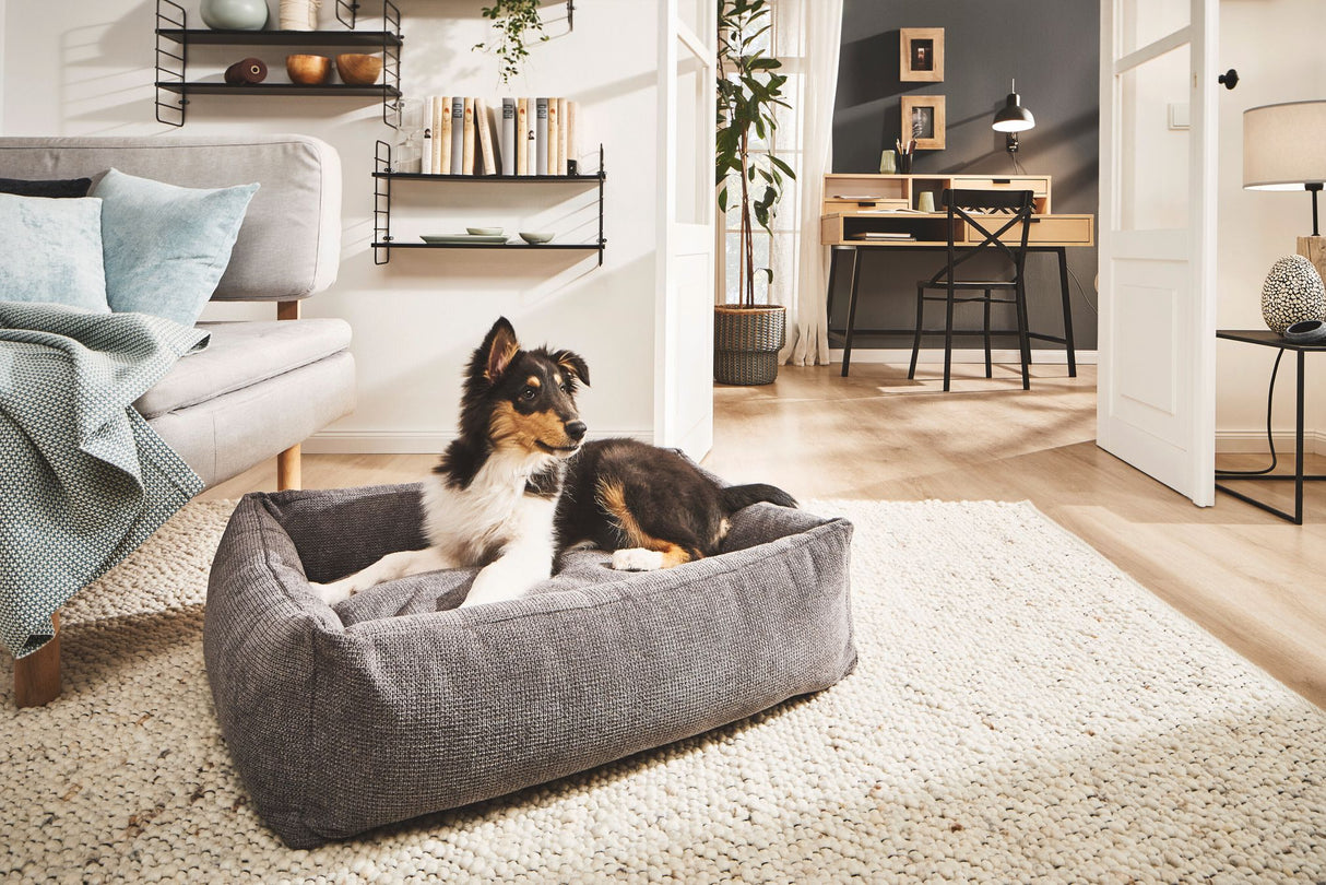Laboni CLASSIC Hundebett TUDOR aus sehr pflegeleichtem Möbelstoff